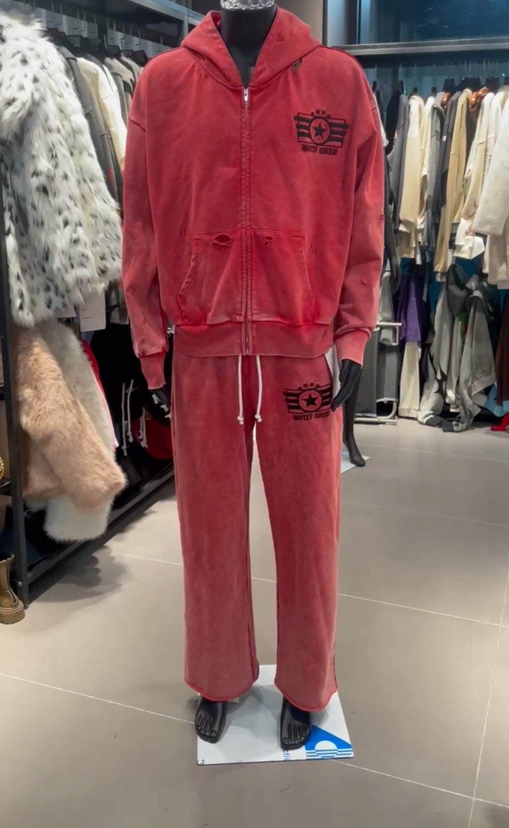 MTV.1 Washed Red